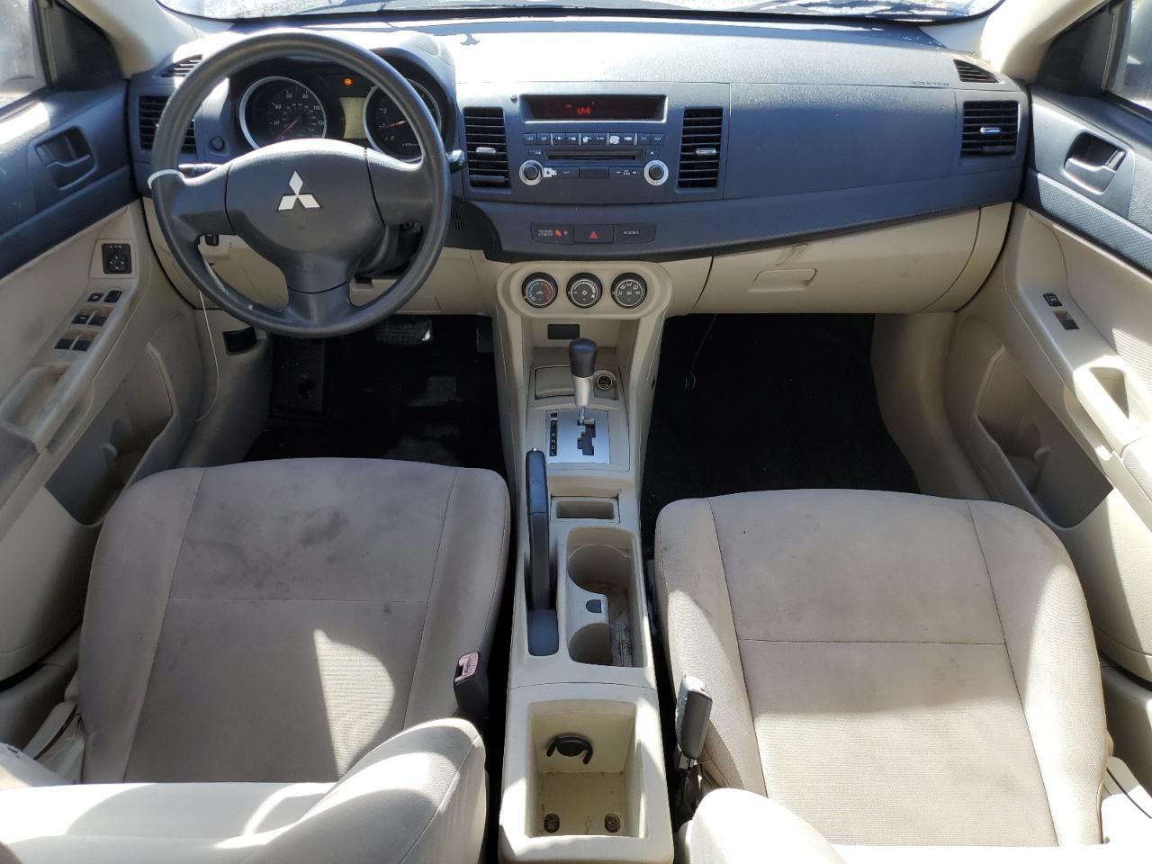 2010 Mitsubishi Lancer - Image 8