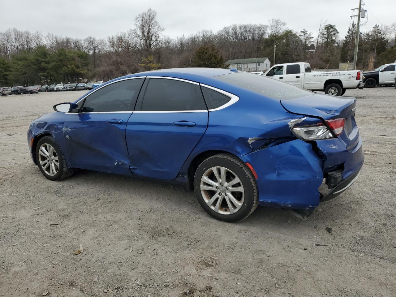 2015 Chrysler 200 - Image 2