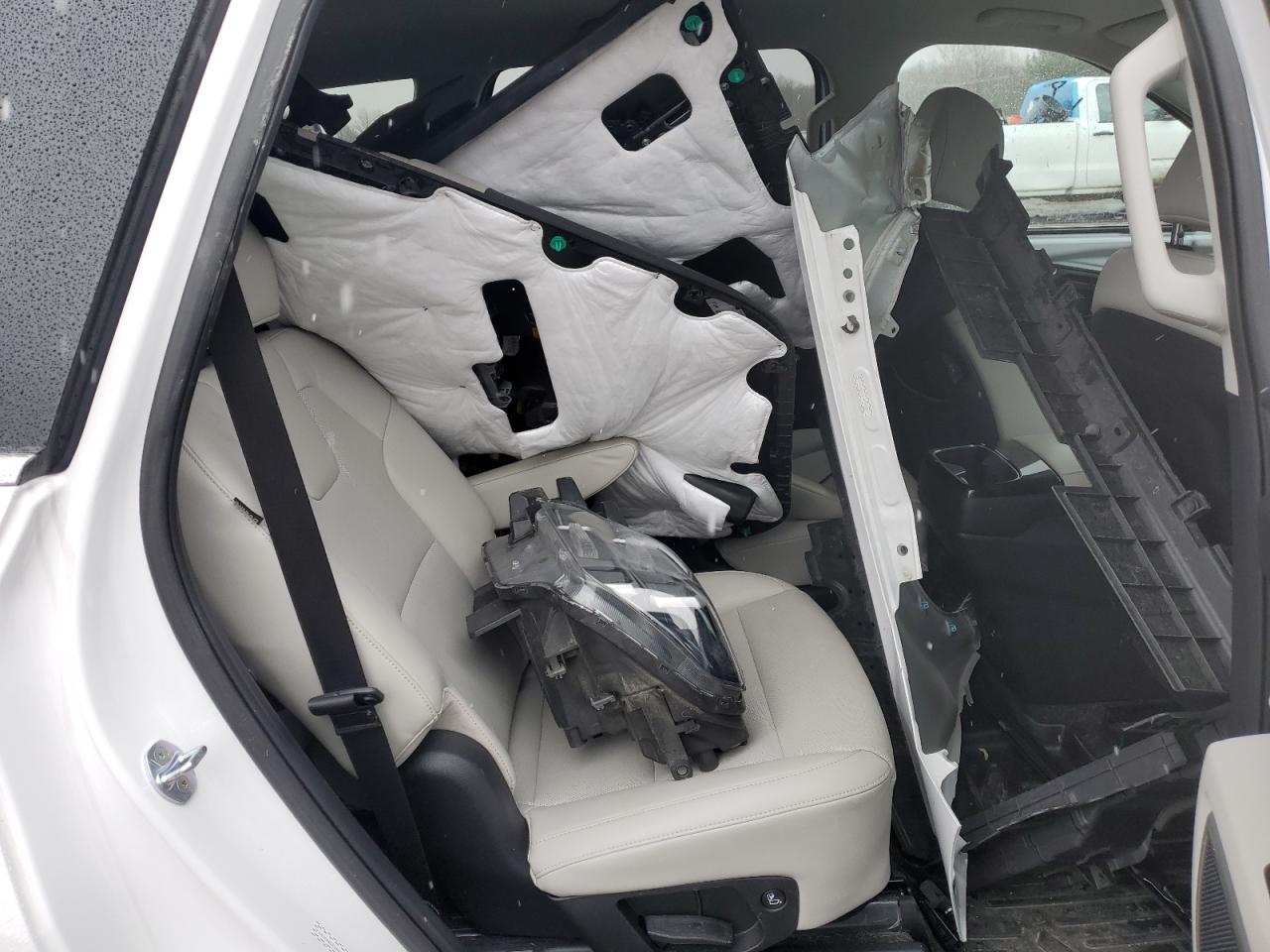 2023 Kia Telluride - Image 11