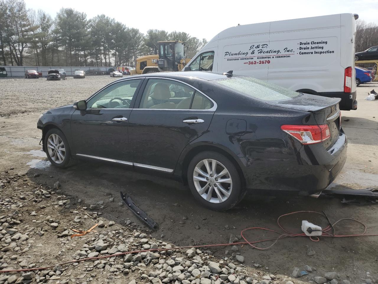 2012 Lexus ES - Image 2