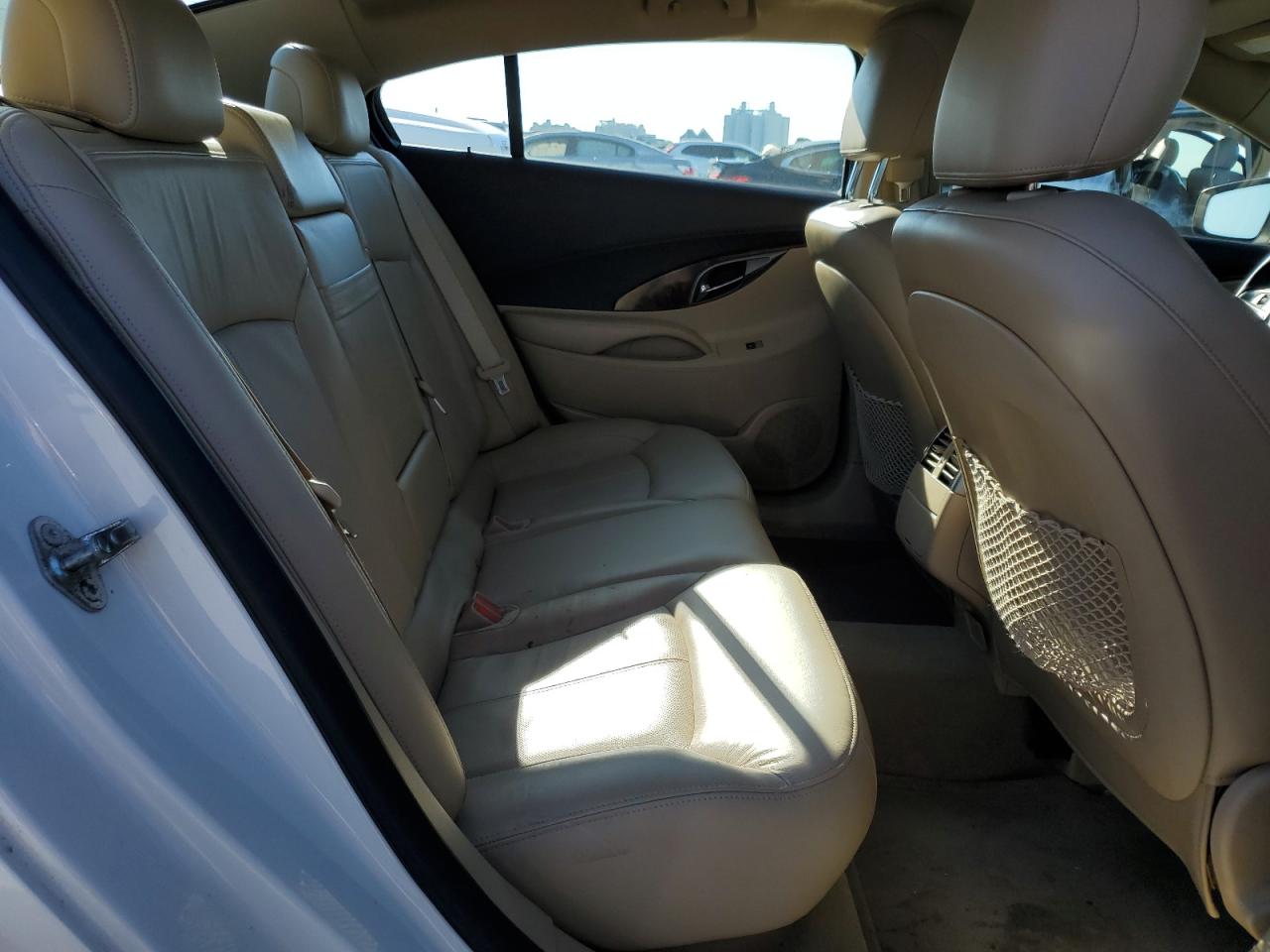 2011 Buick LaCrosse - Image 10
