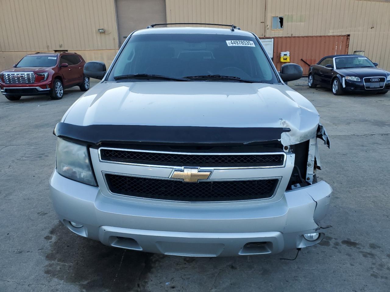 2010 Chevrolet Tahoe - Image 5