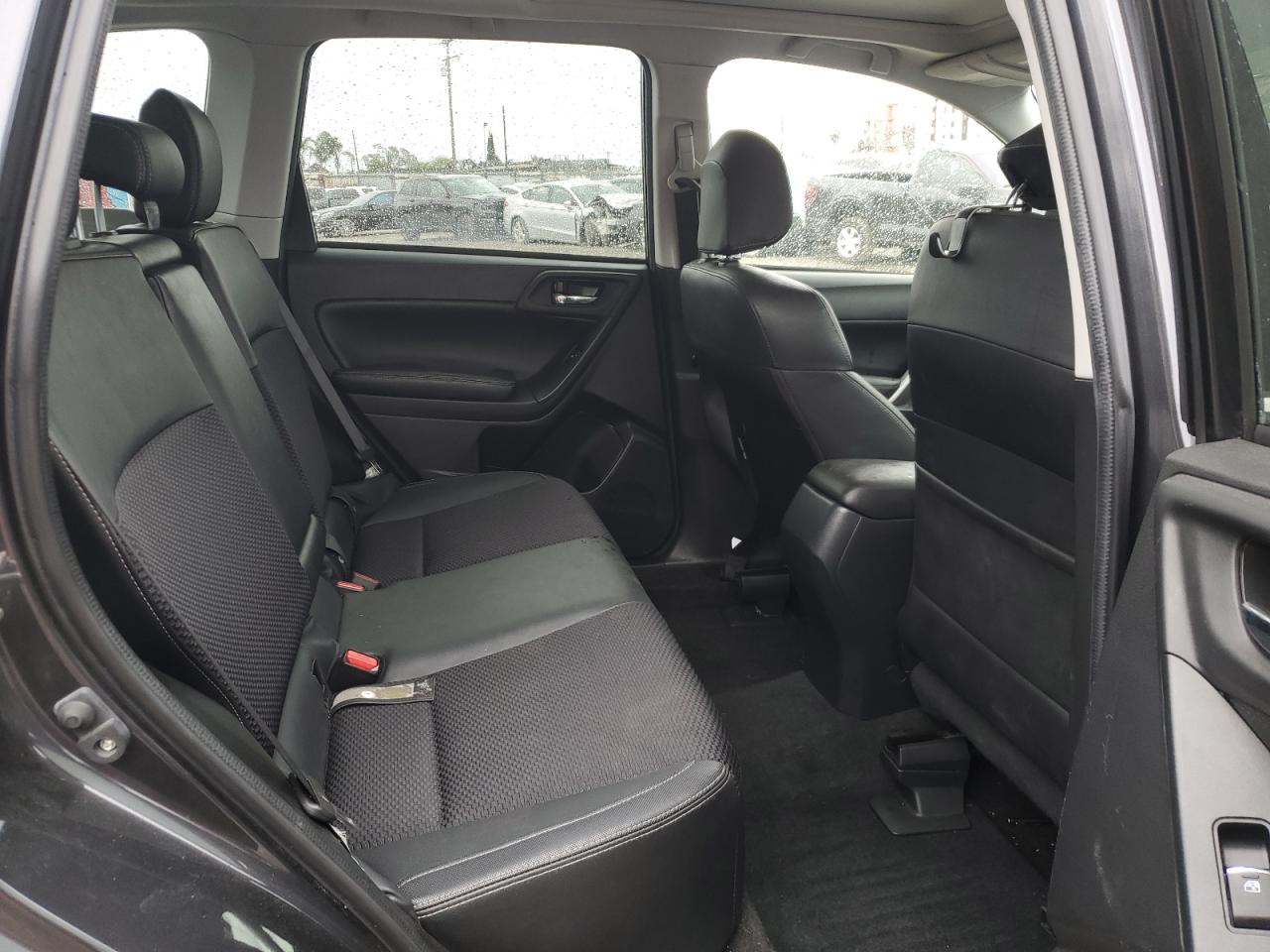2018 Subaru Forester - Image 11