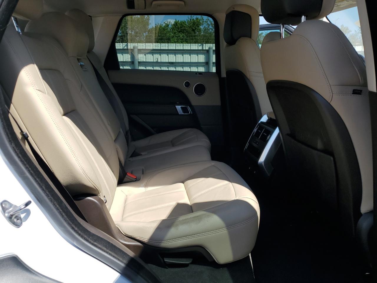 2021 Land Rover Range Rover - Image 11