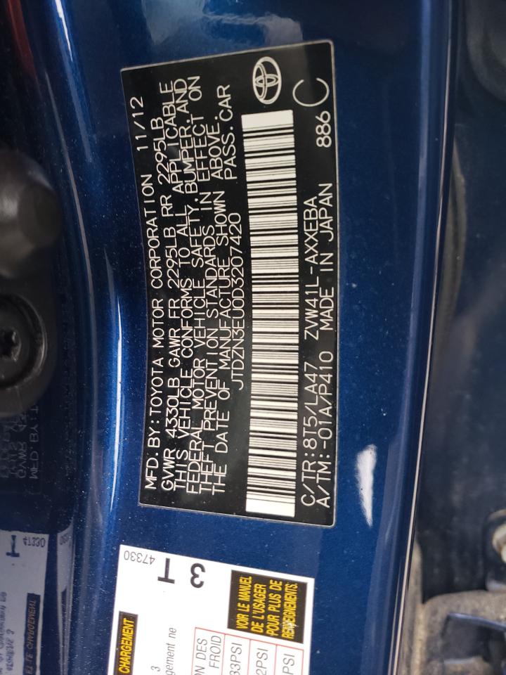 2013 Toyota Prius - Image 13
