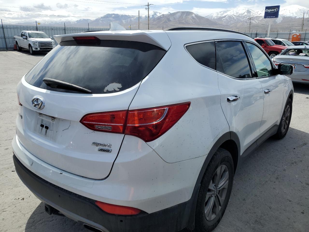 2015 Hyundai Santa Fe - Image 3