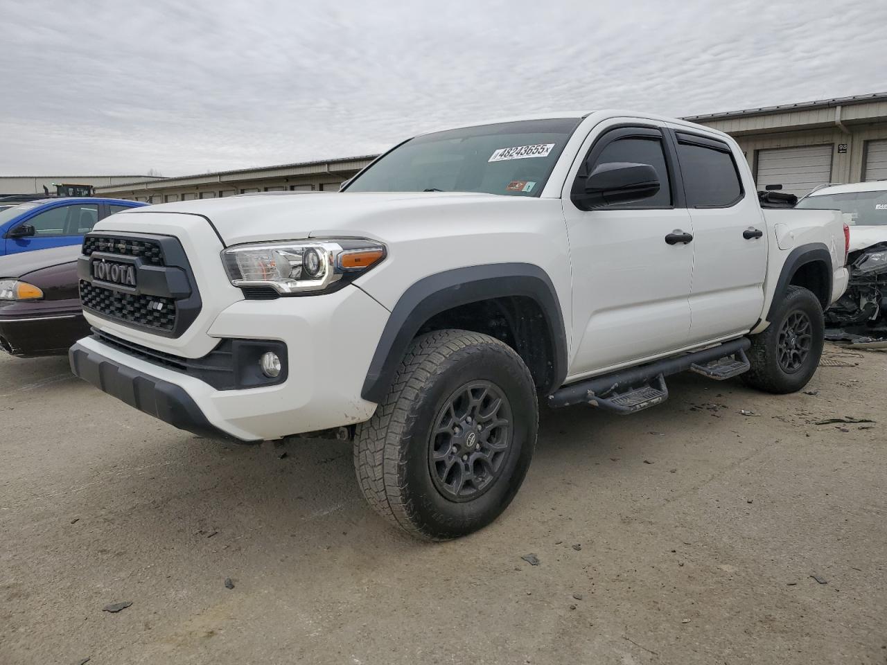 2016 Toyota Tacoma Double Cab на продаже в Louisville, KY - Rear End