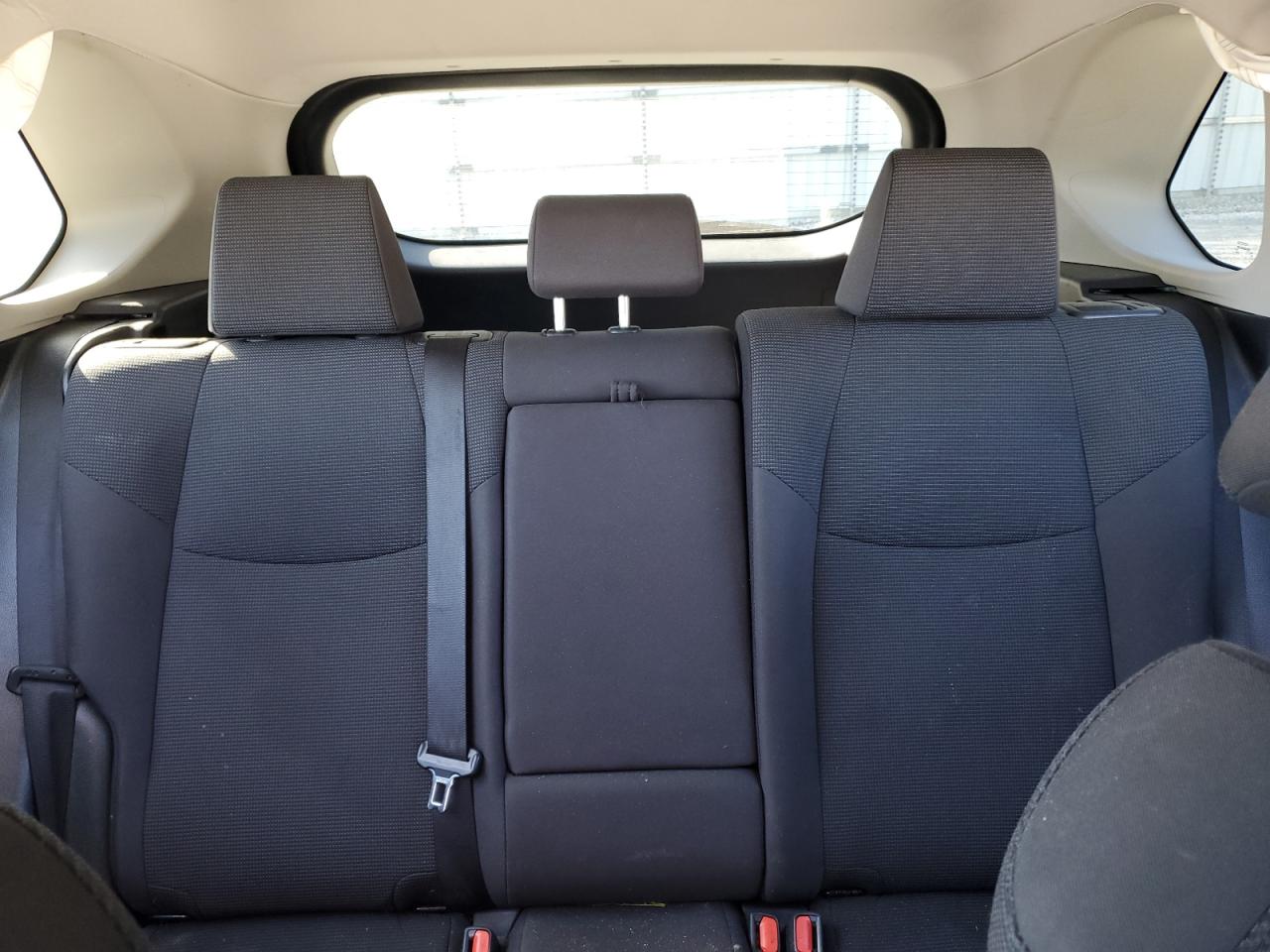 2021 Toyota RAV 4 - Image 10