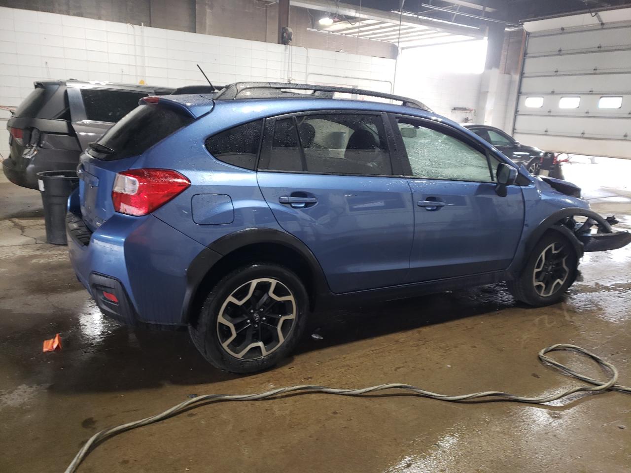 2016 Subaru XV - Image 3