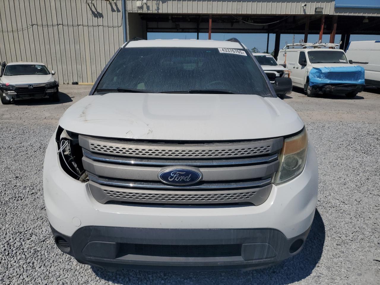2015 Ford Explorer - Image 5