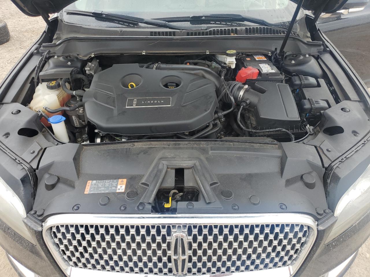 2020 Lincoln MKZ - Image 11