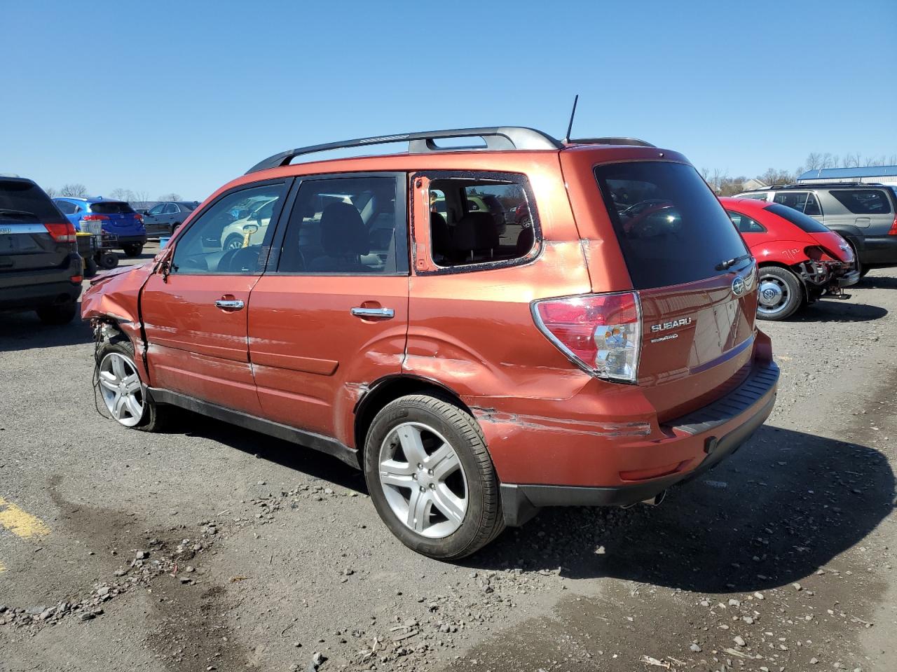 2010 Subaru Forester - Image 2
