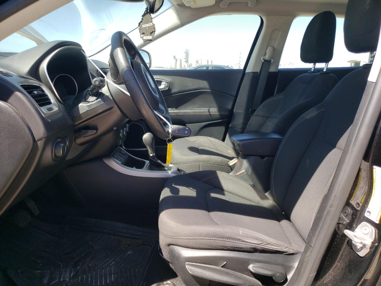 2018 Jeep Compass - Image 7