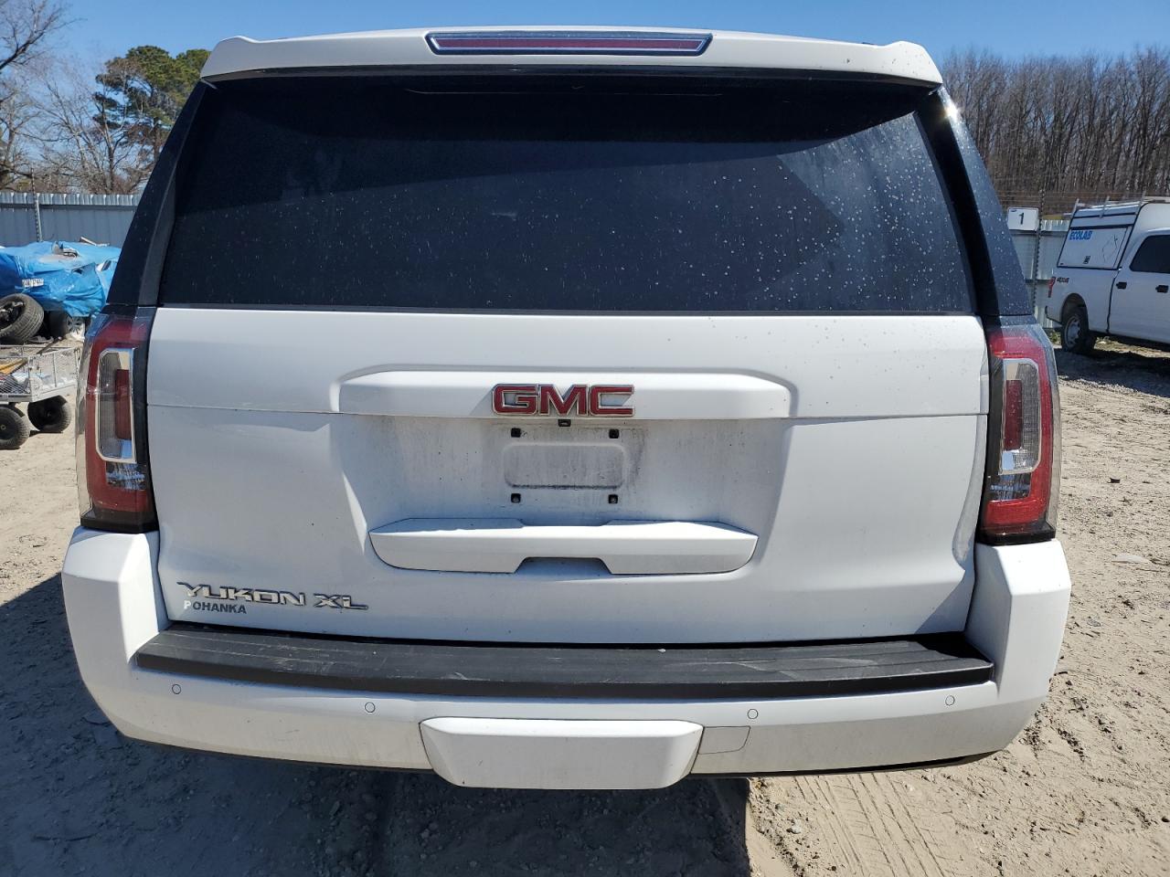 2019 GMC Yukon - Image 6