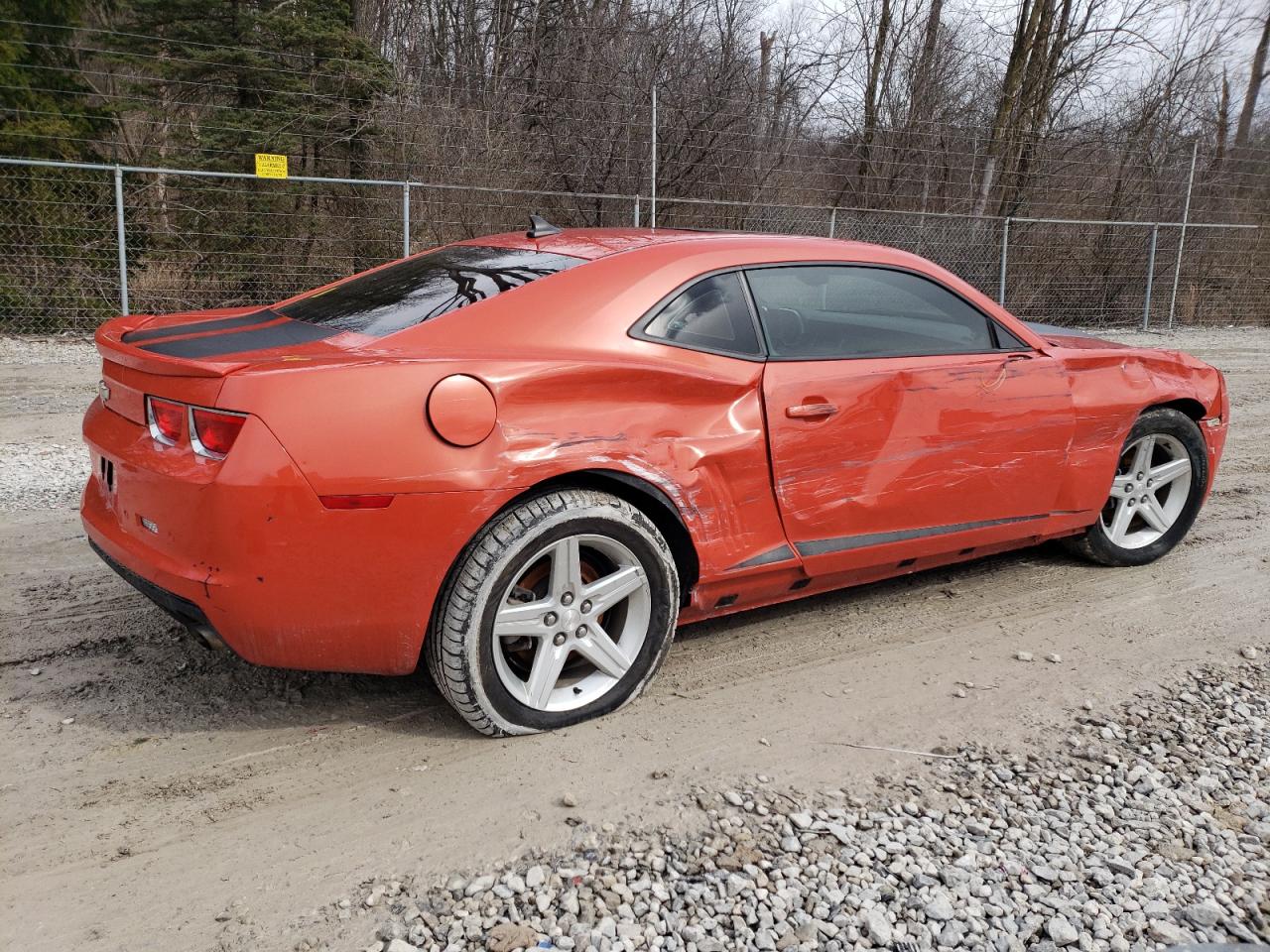 2011 Chevrolet Camaro - Image 3
