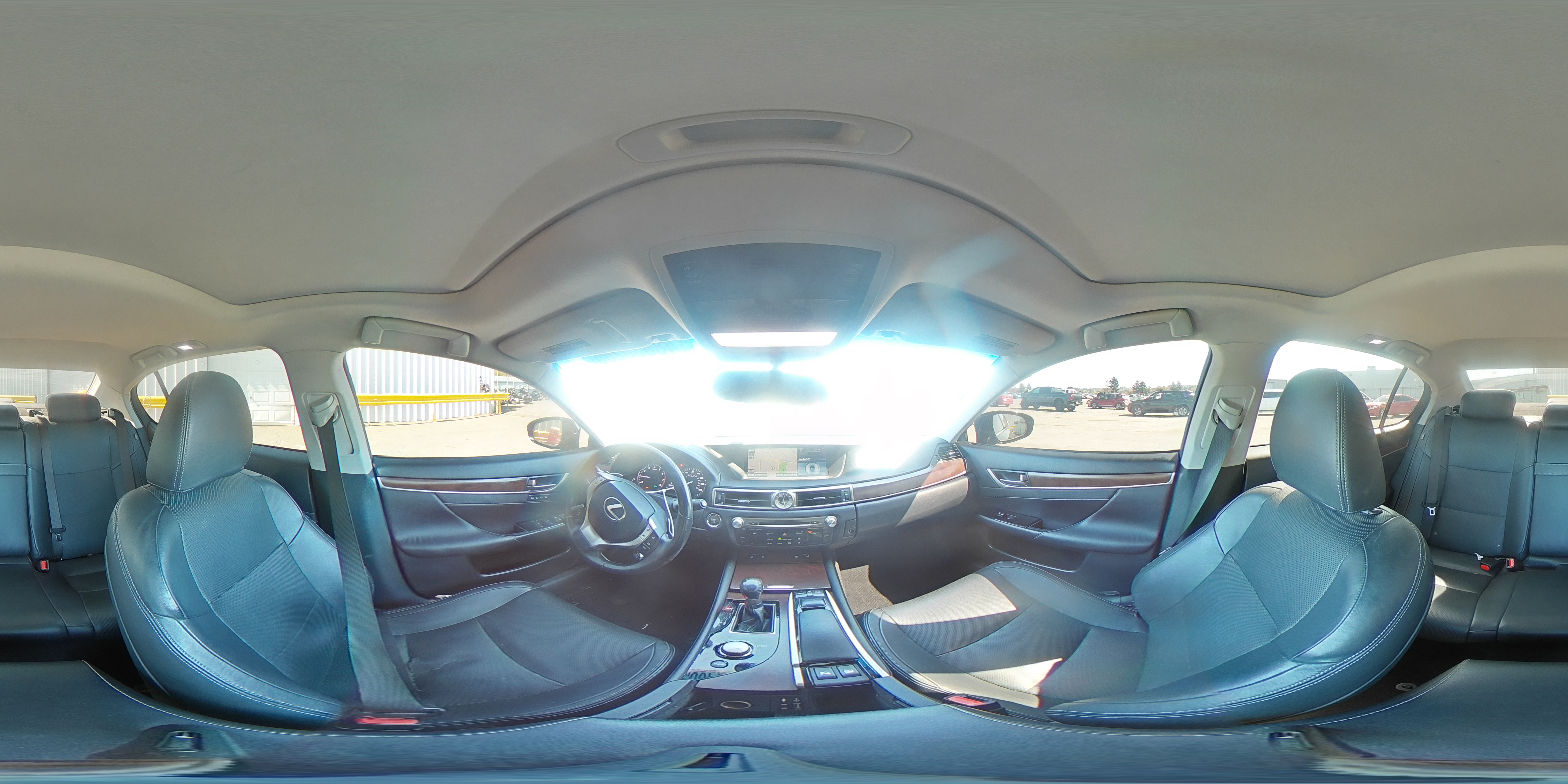 2014 Lexus GS - Image 12