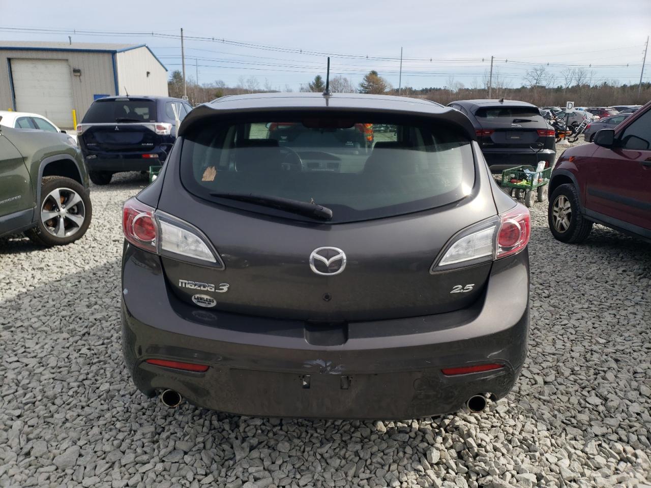 2011 Mazda 3 - Image 6