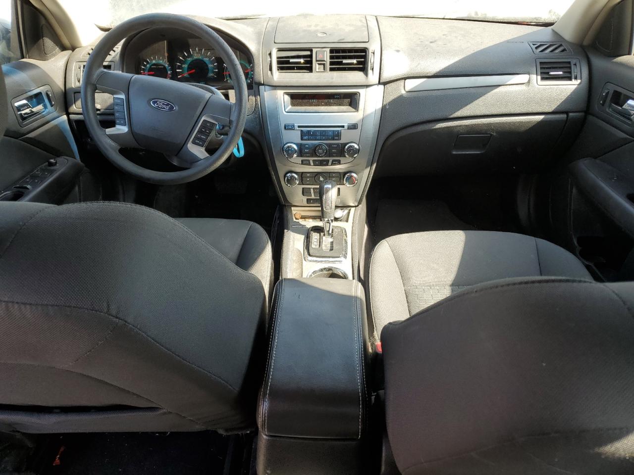 2010 Ford Fusion - Image 8