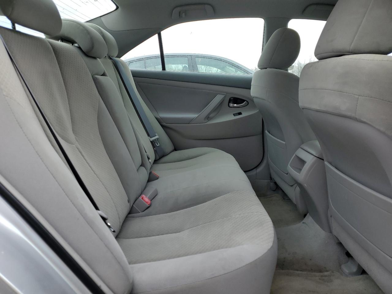 2008 Toyota Camry - Image 10