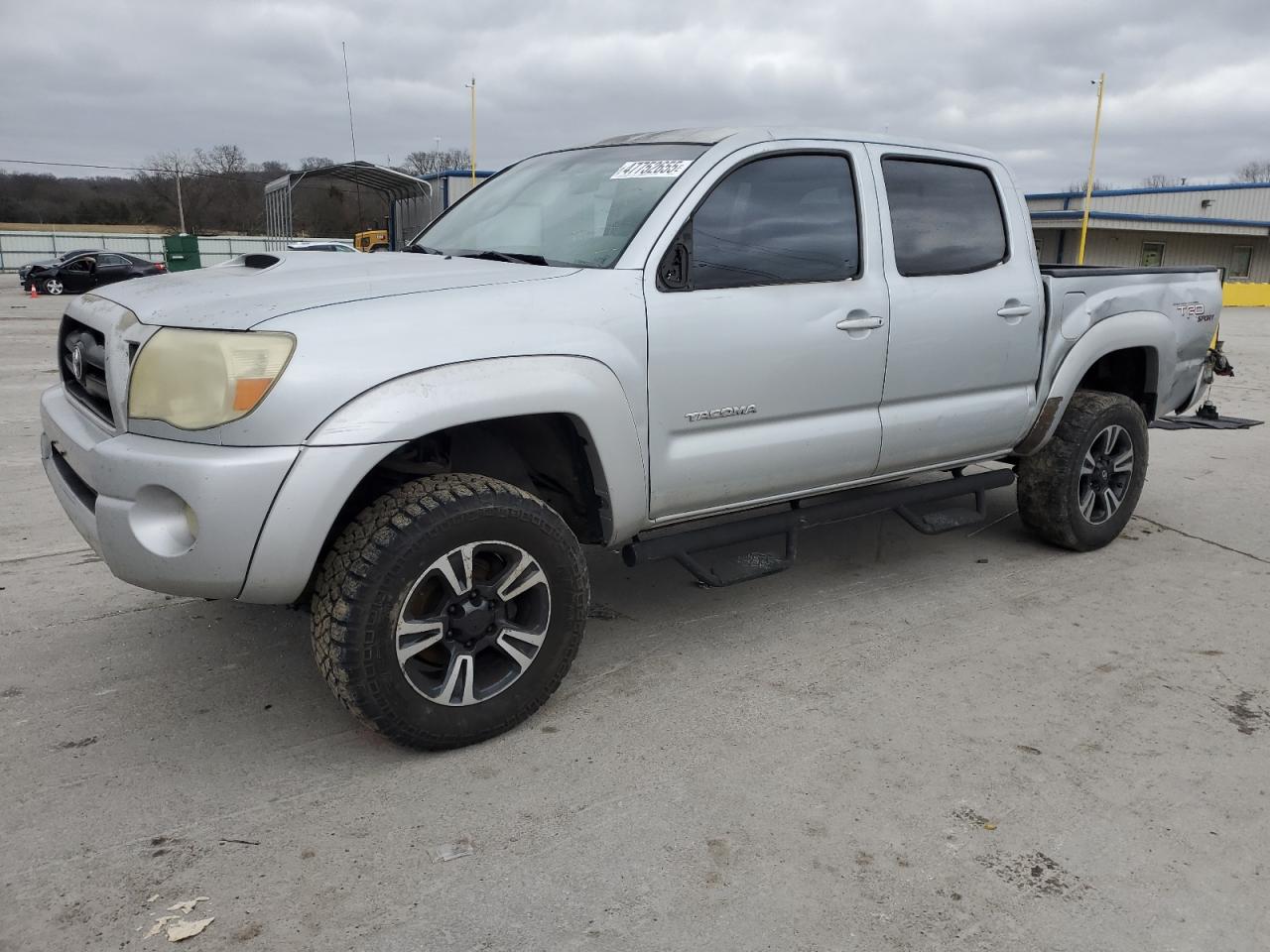 2005 Toyota Tacoma Double Cab Prerunner zu verkaufen in Lebanon, TN - Rear End