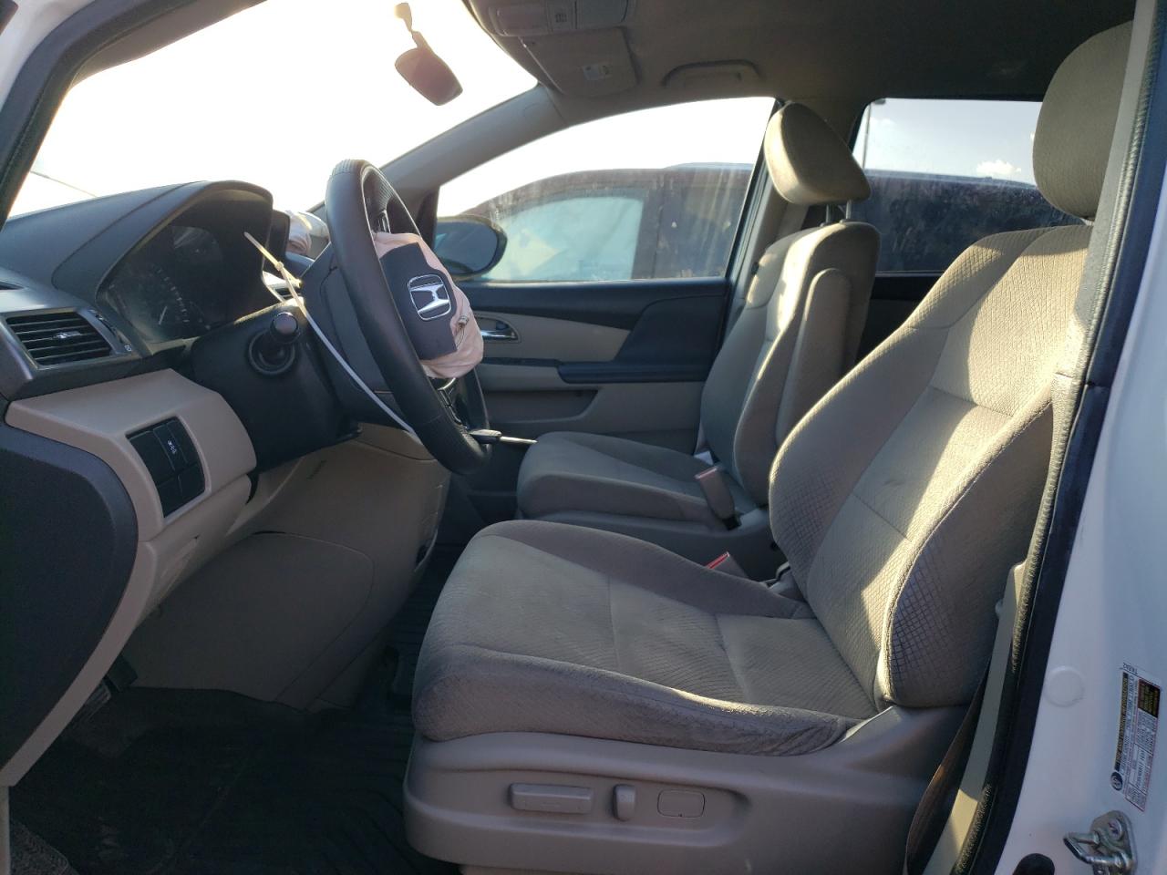 2015 Honda Odyssey - Image 7