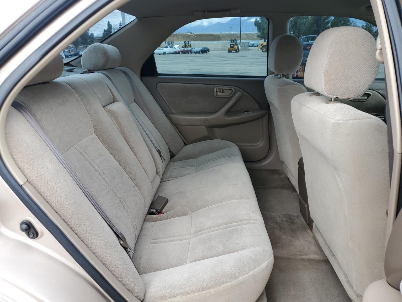 2001 Toyota Camry - Image 10