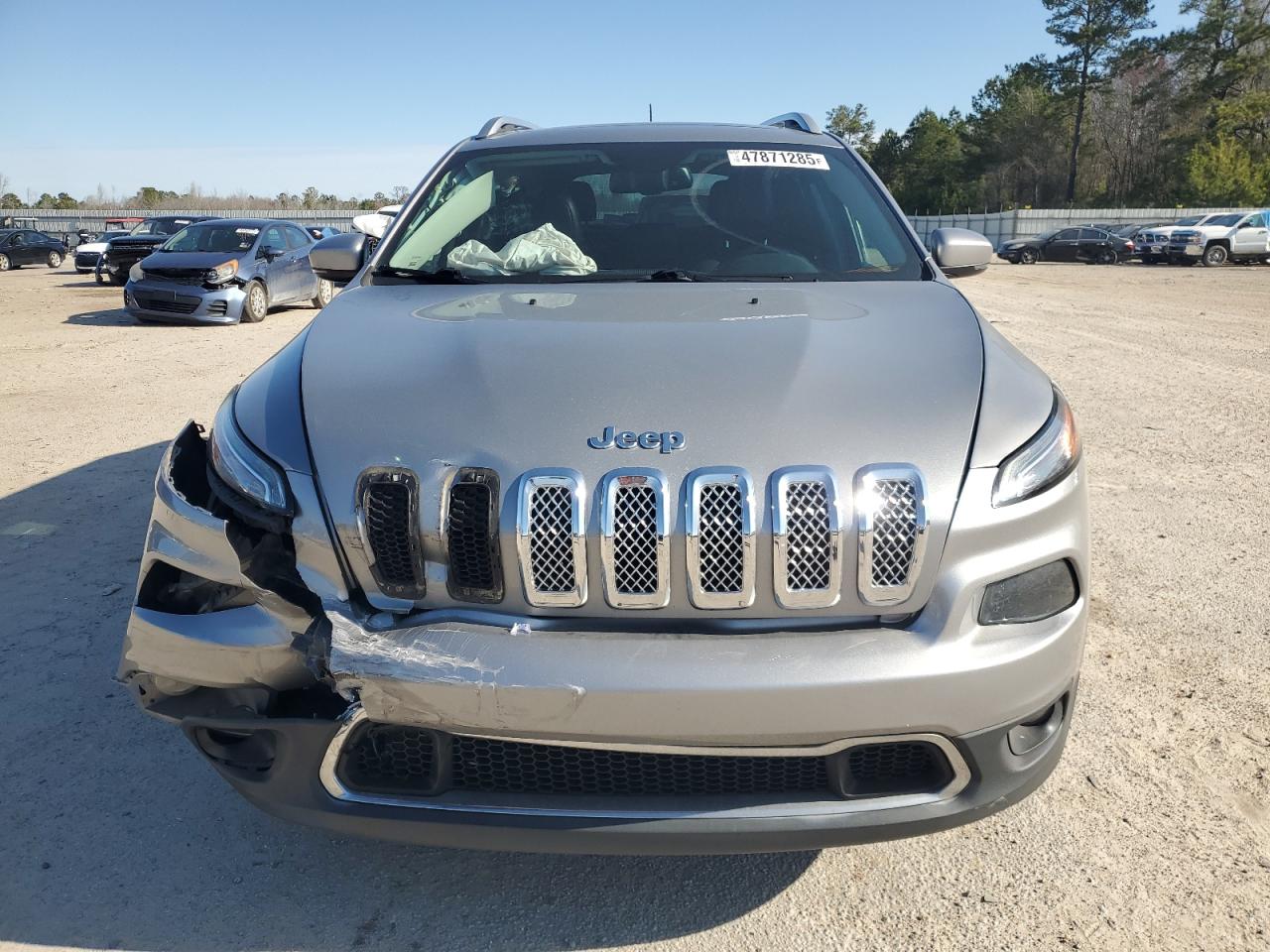 2015 Jeep Grand Cherokee - Image 5
