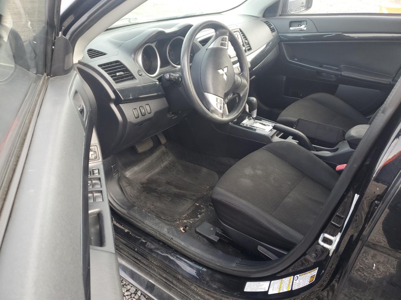 2017 Mitsubishi Lancer - Image 8