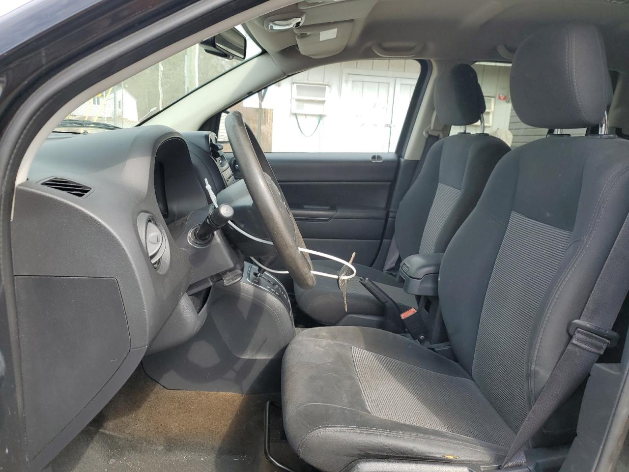 2016 Jeep Compass - Image 7