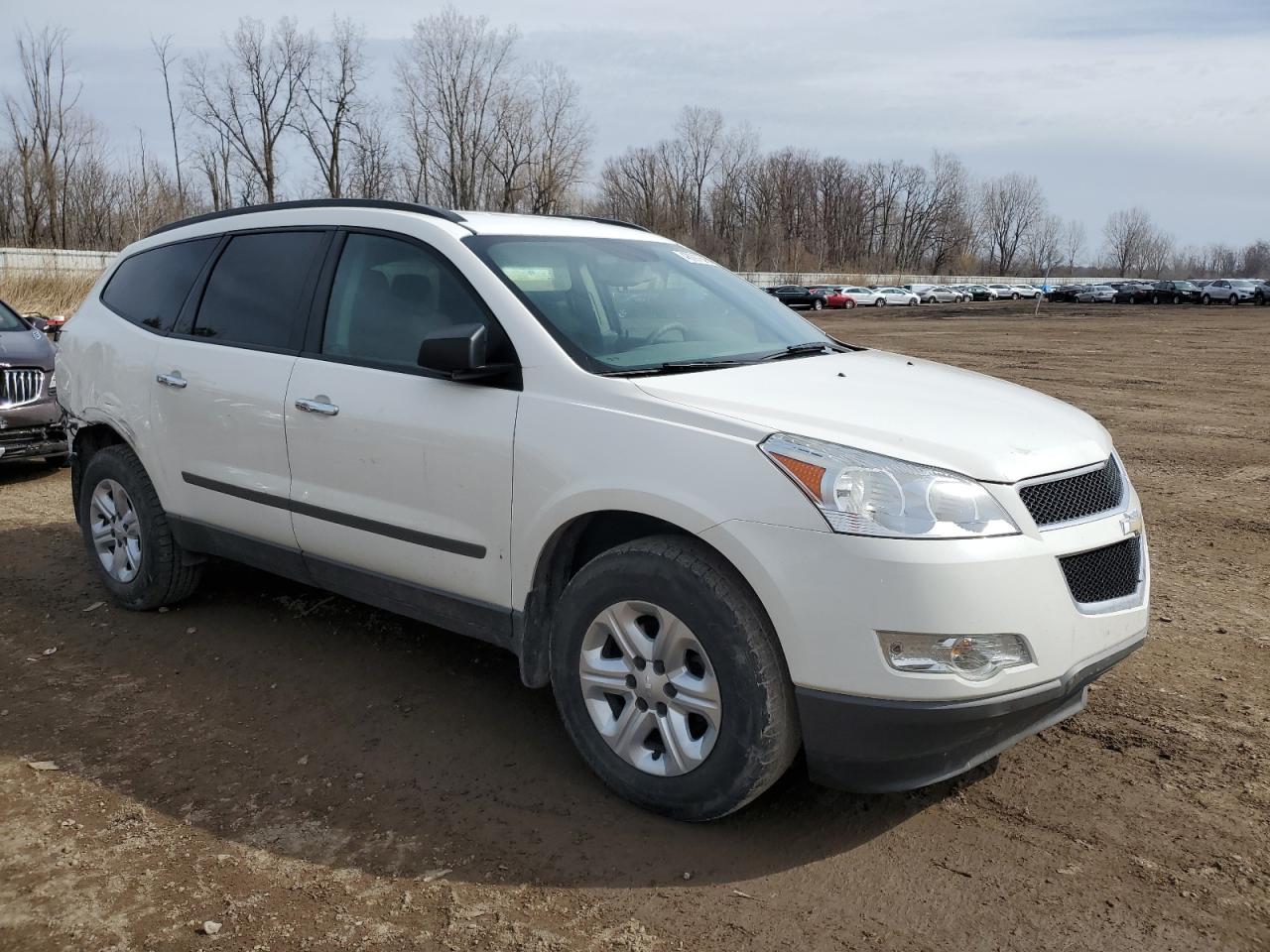 2012 Chevrolet Traverse - Image 4
