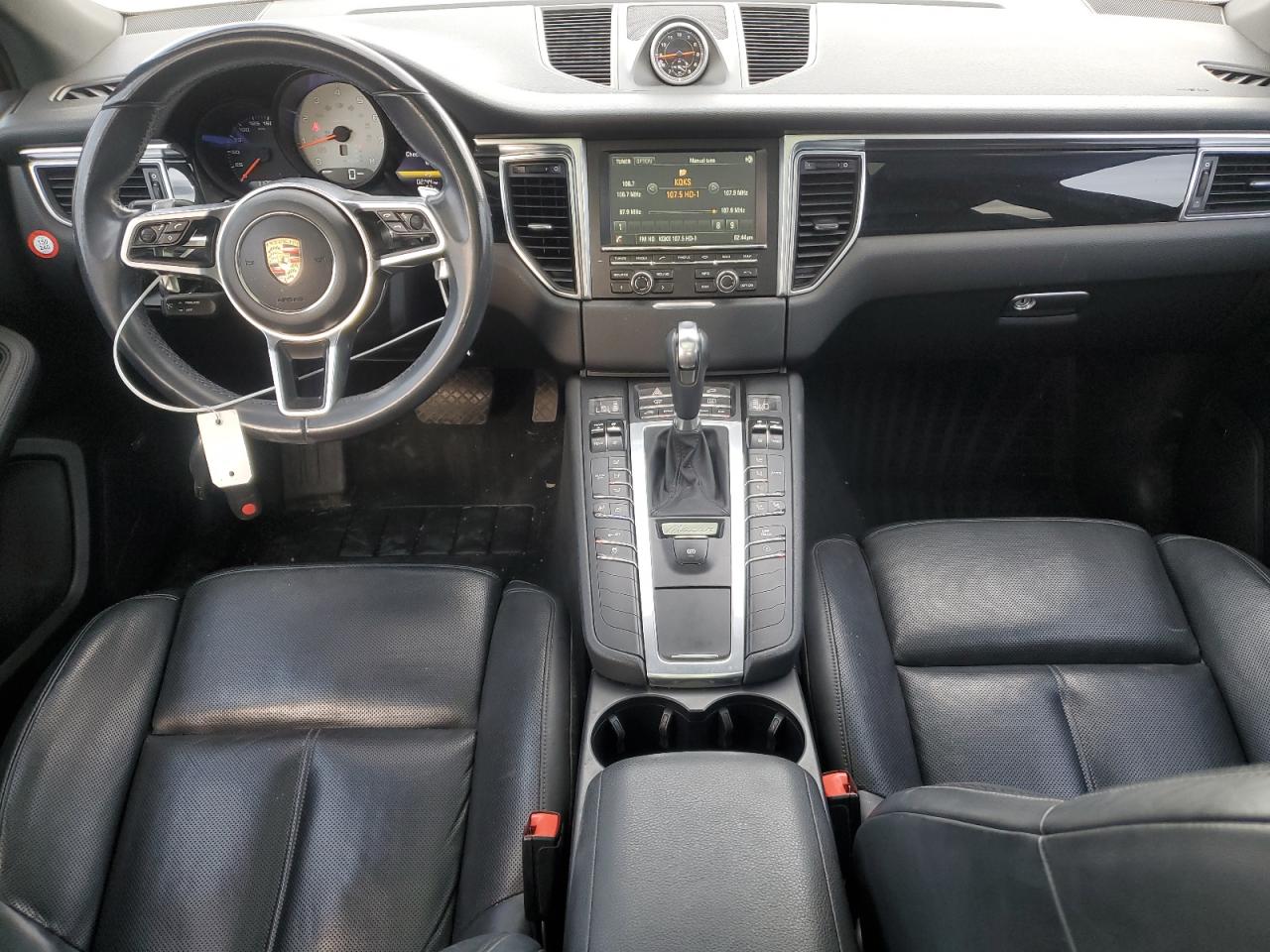 2015 Porsche Macan - Image 8