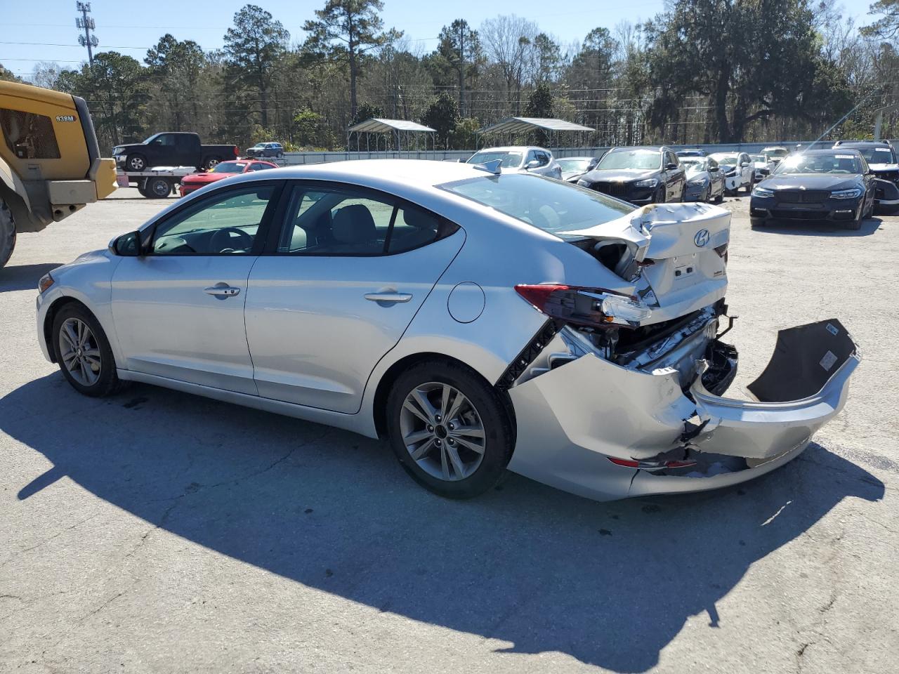 2018 Hyundai Elantra - Image 2