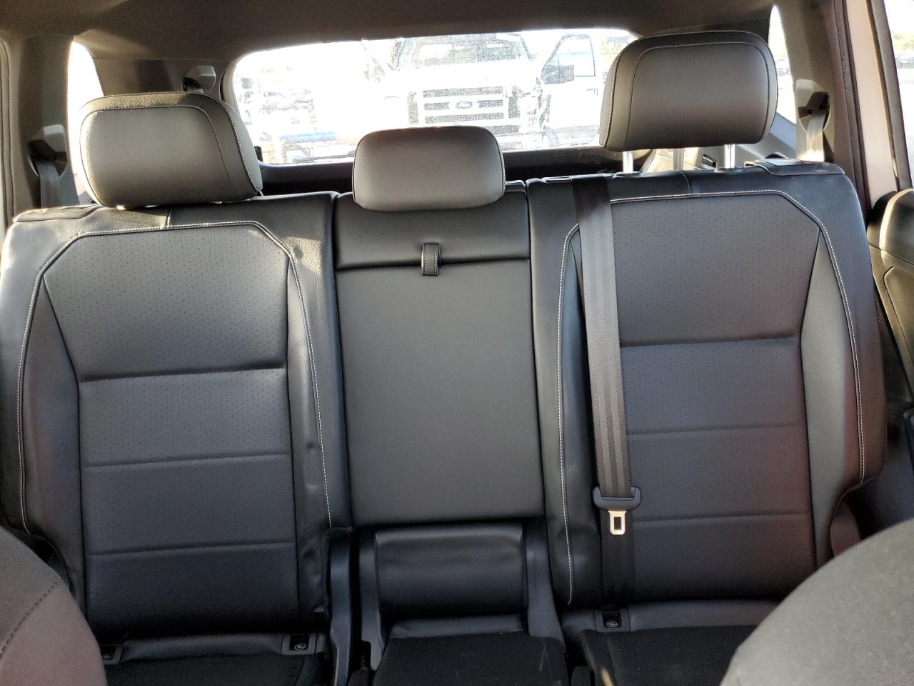 2021 Volkswagen Tiguan - Image 10