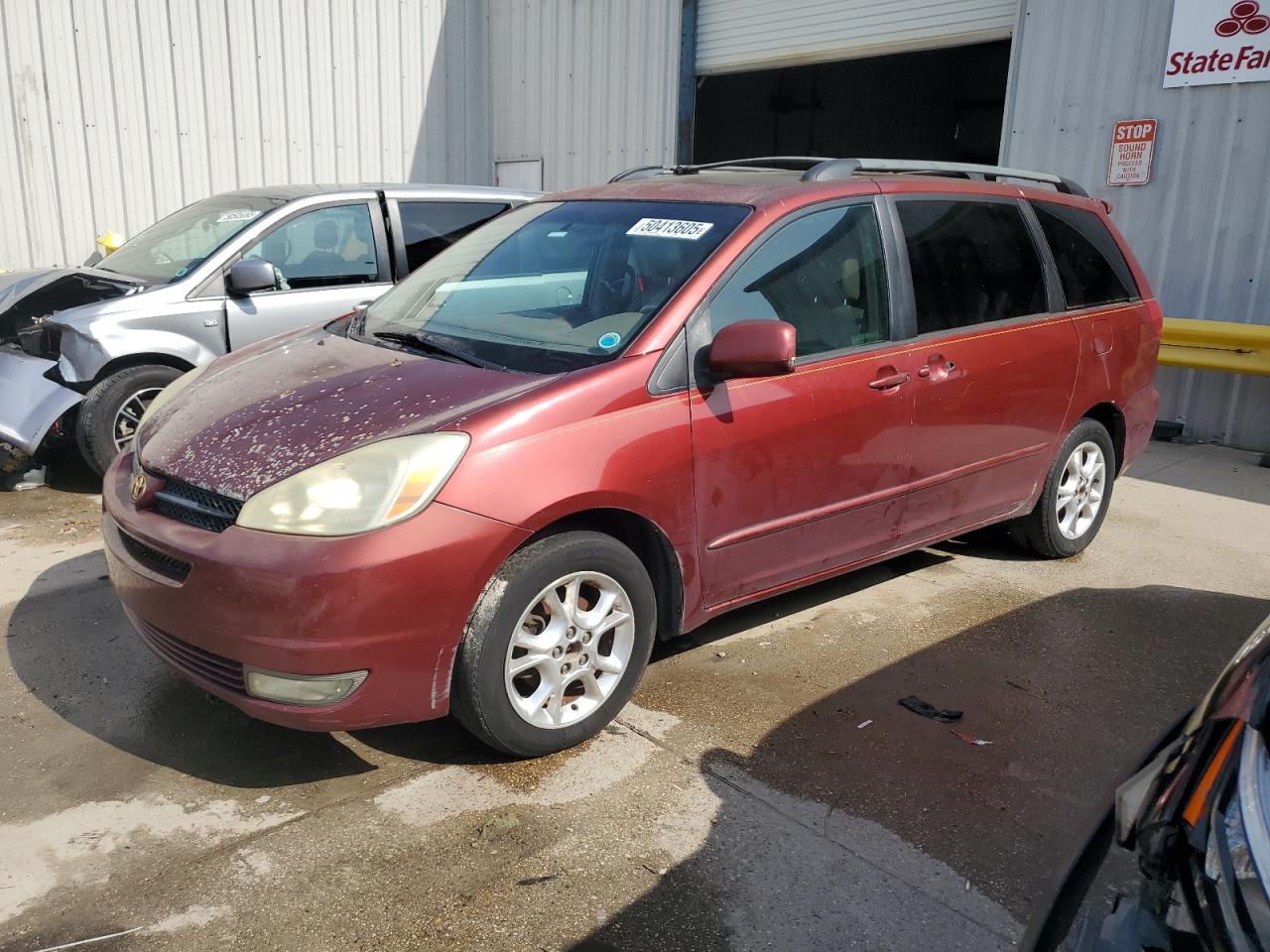 2005 Toyota Sienna Xle продається в New Orleans, LA - All Over