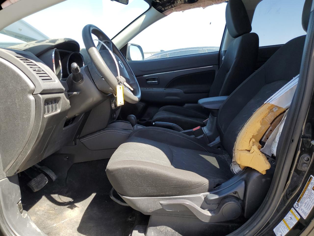 2020 Mitsubishi Outlander - Image 7