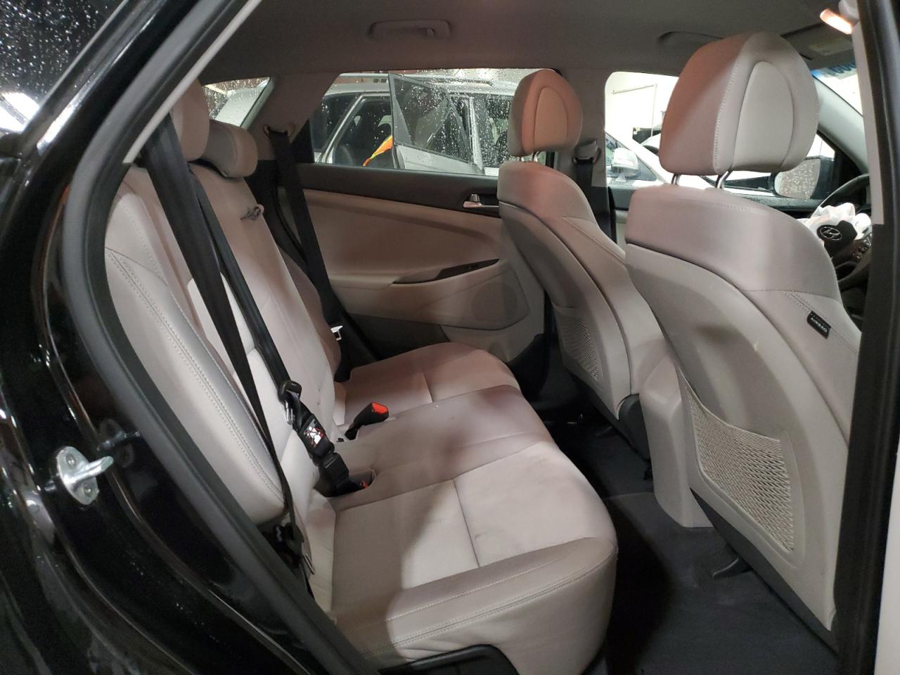 2016 Hyundai Tucson - Image 11