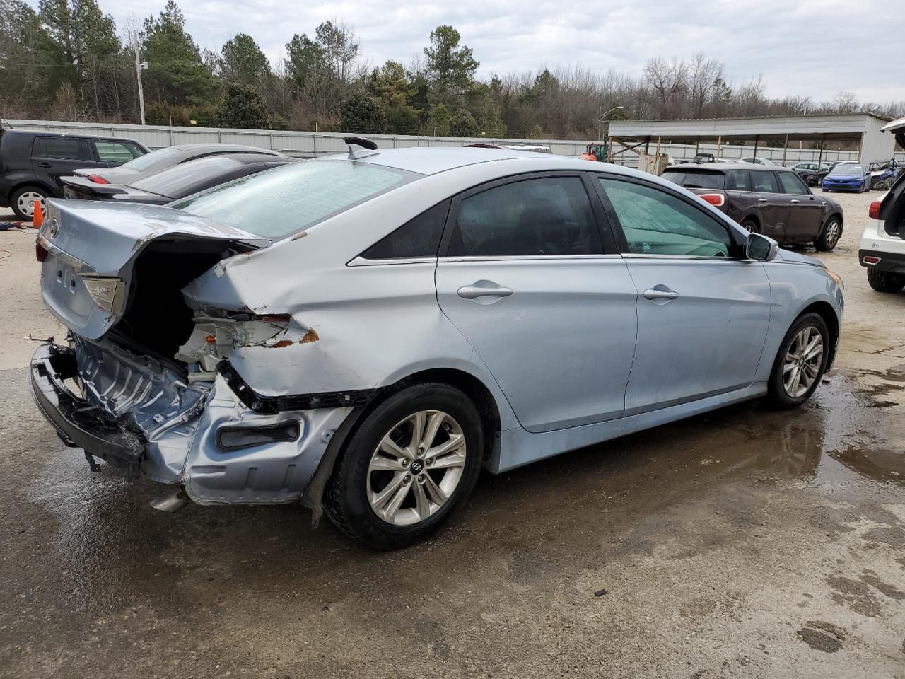 2014 Hyundai Sonata - Image 3