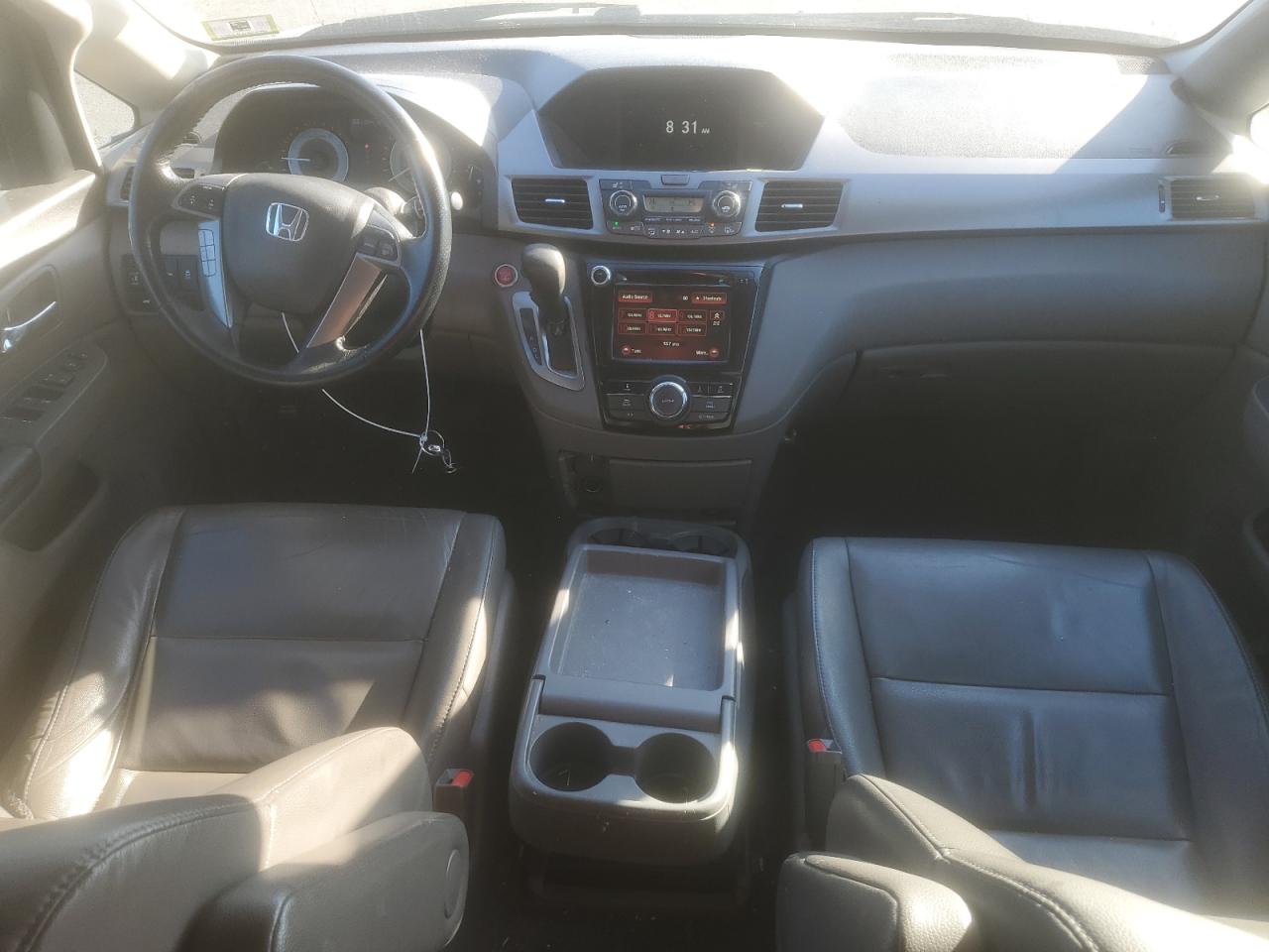 2015 Honda Odyssey - Image 8