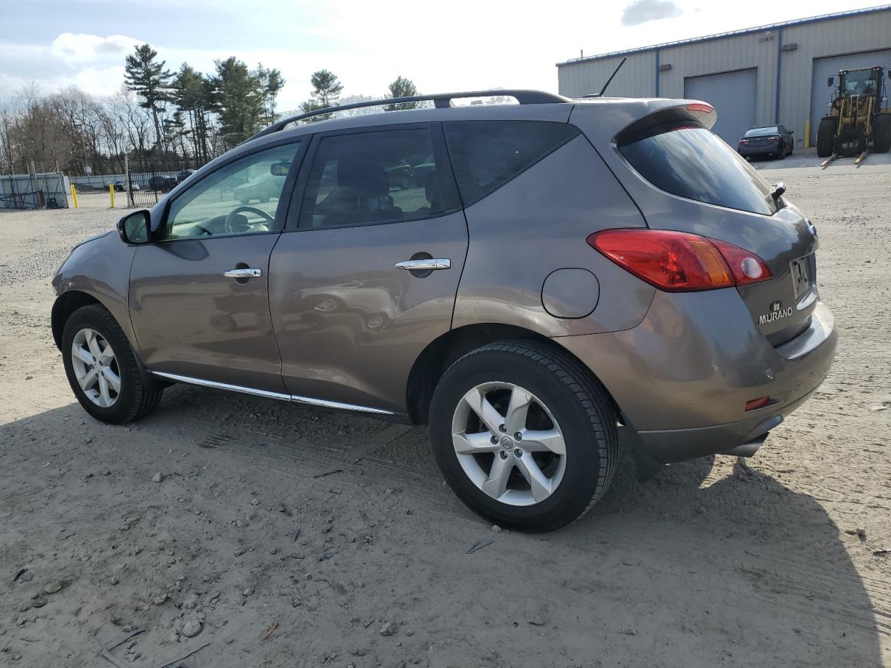 2010 Nissan Murano - Image 2