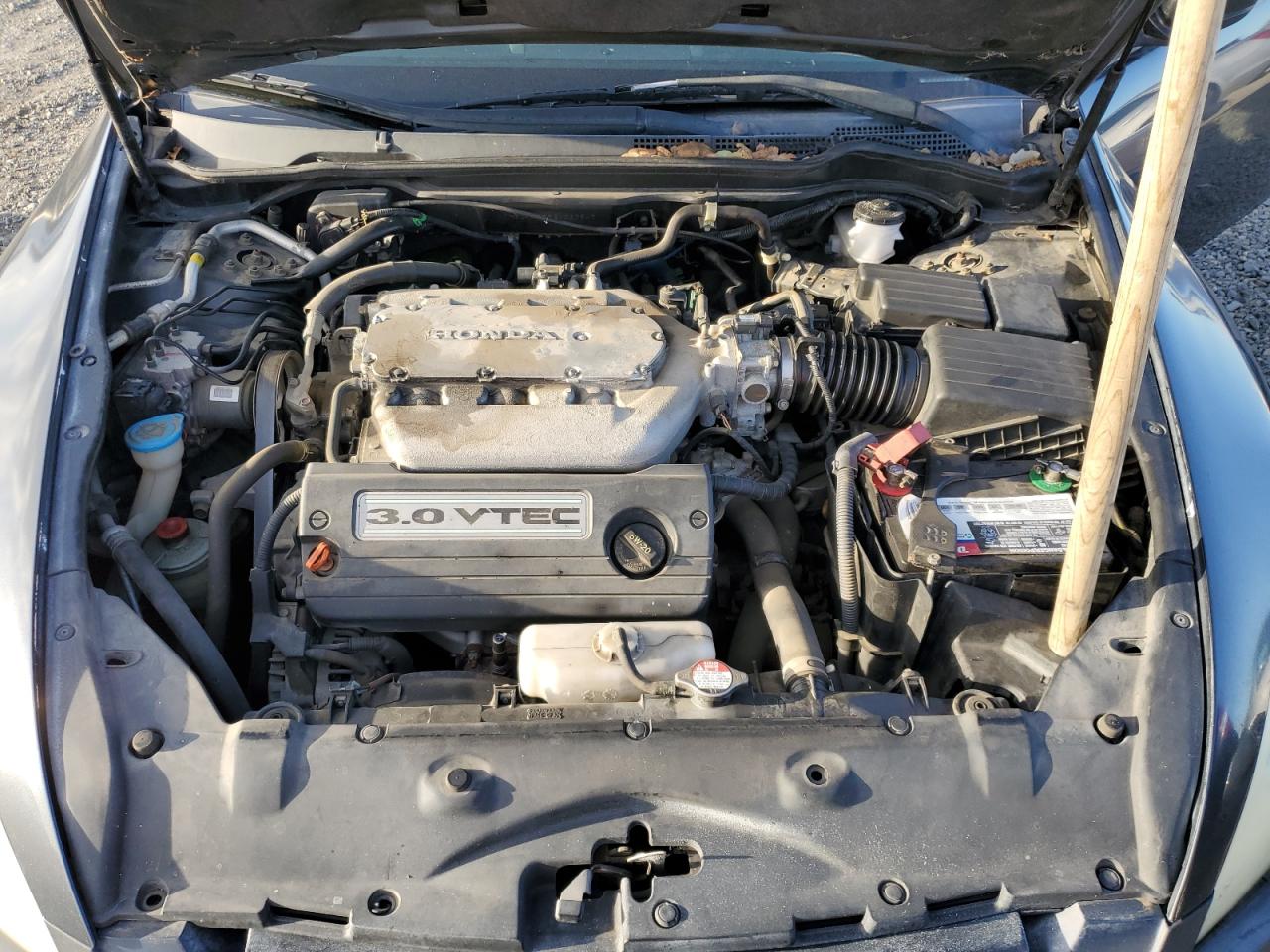 2003 Honda Accord - Image 11