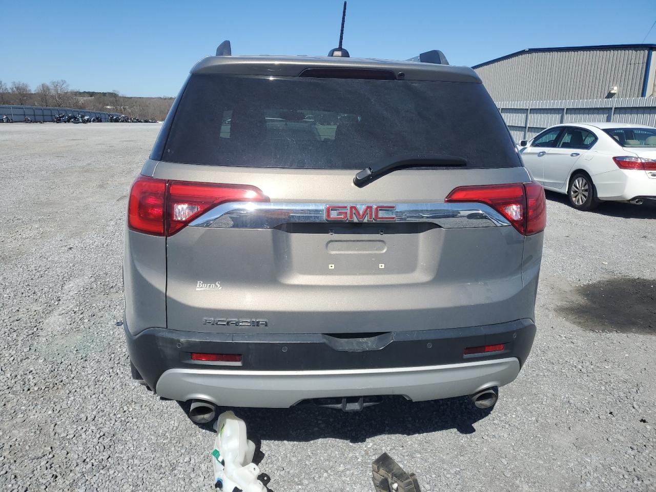 2019 GMC Acadia - Image 6