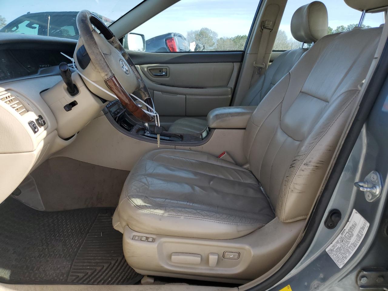 2003 Toyota Avalon - Image 7