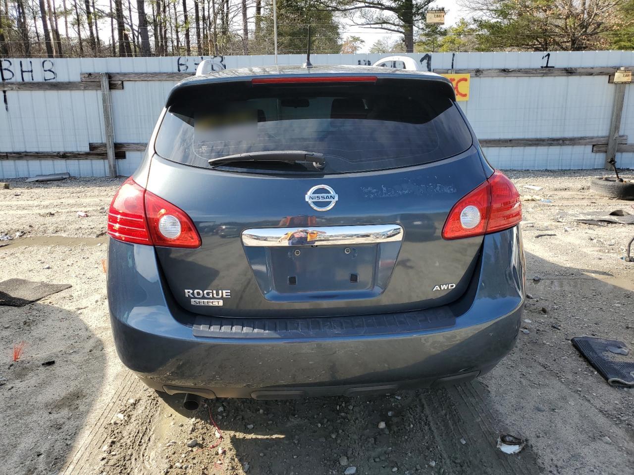2015 Nissan Rogue - Image 6