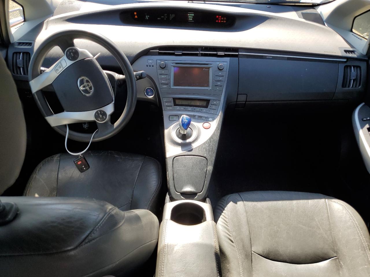 2012 Toyota Prius - Image 8