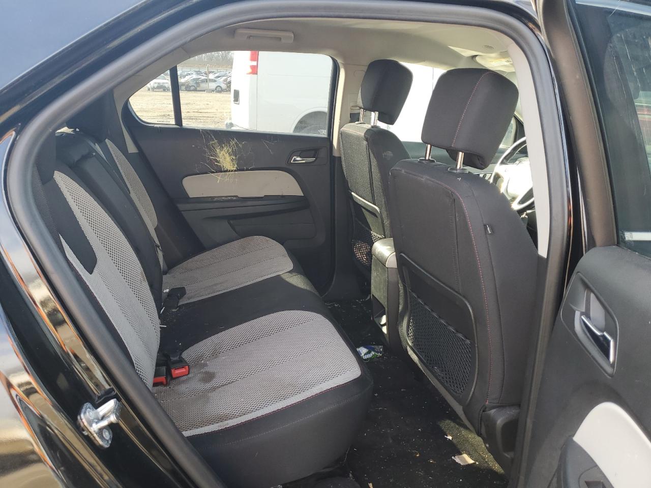 2015 Chevrolet Equinox - Image 11