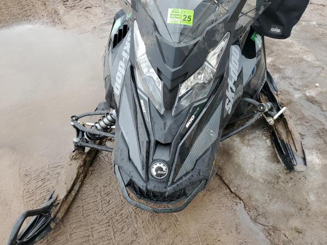 2017 SKIDOO MXZ