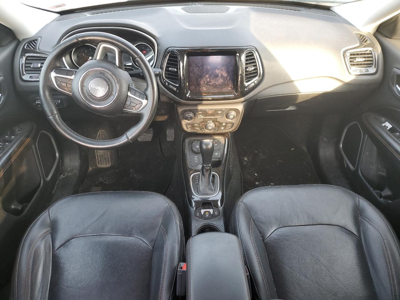 2018 Jeep Compass - Image 8
