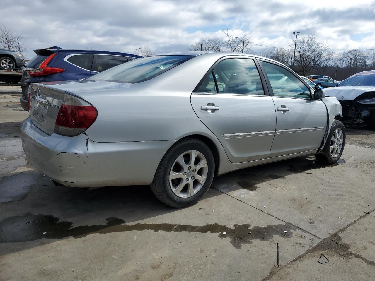 2005 Toyota Camry - Image 3