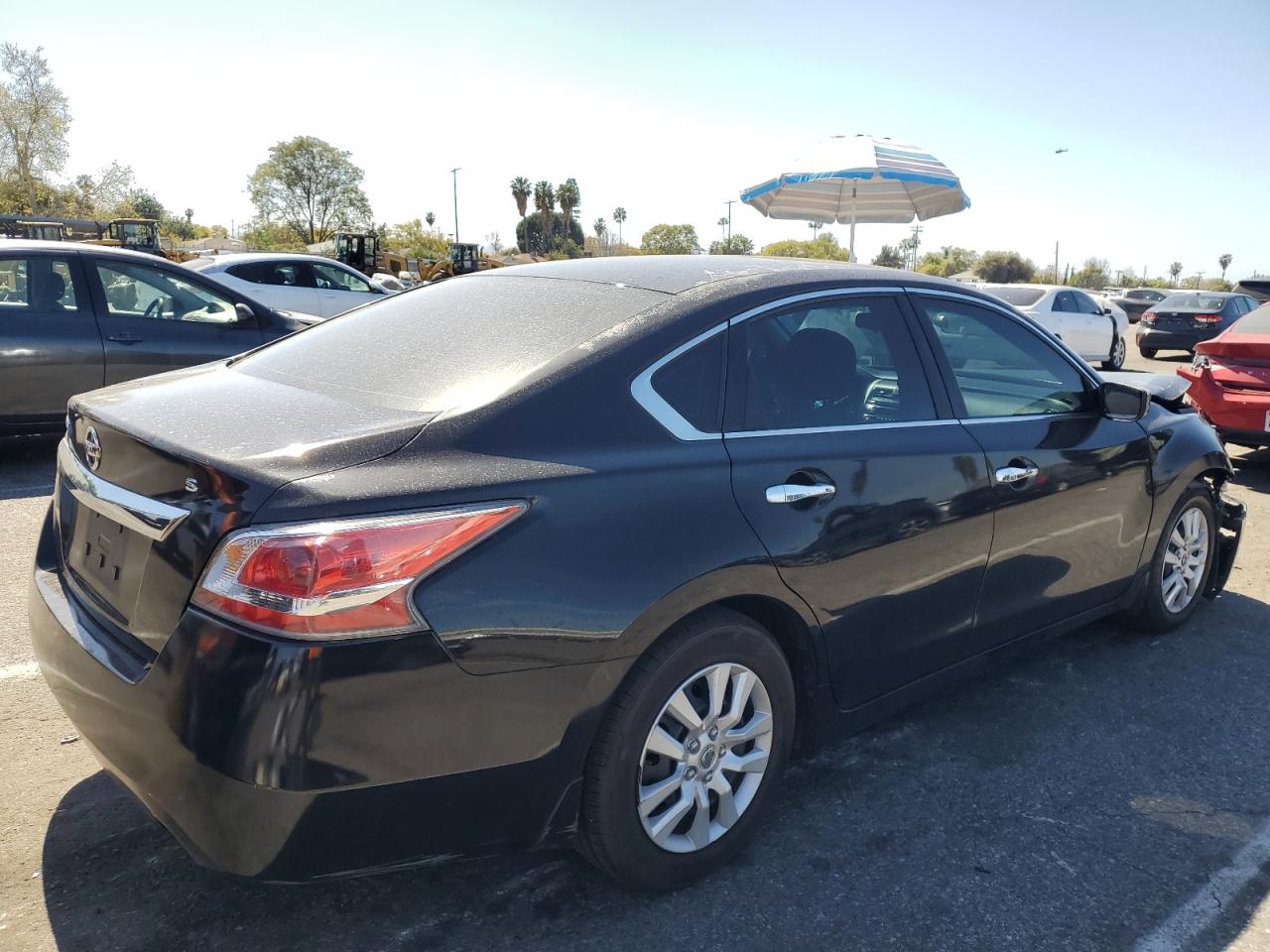 2015 Nissan Altima - Image 3