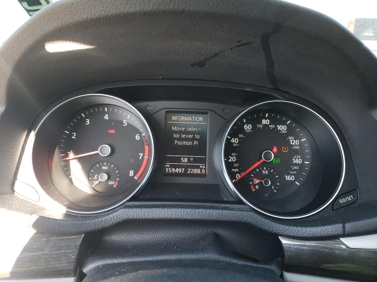 2016 Volkswagen Passat - Image 9